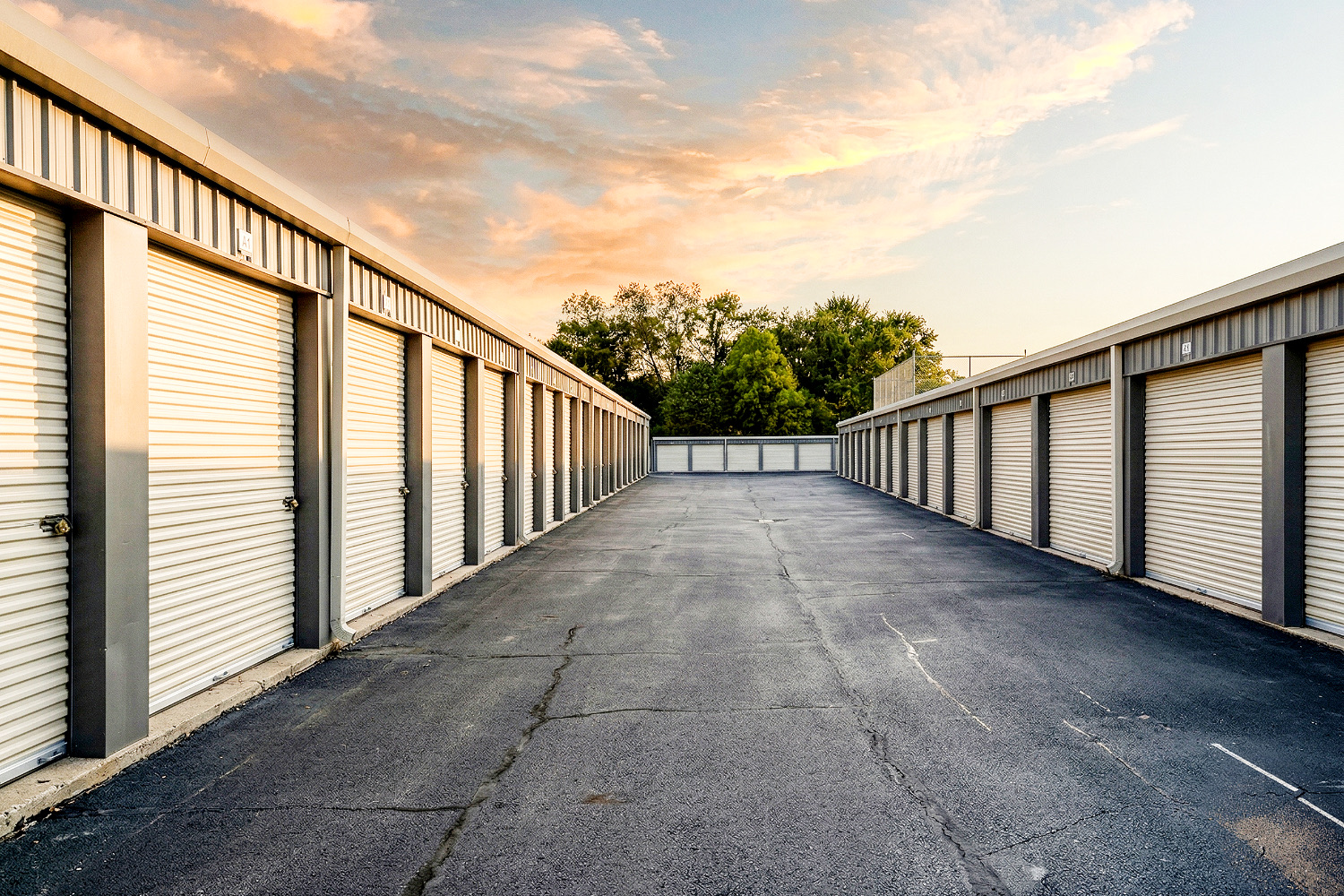 Drive Up Storage Units Oxford Copy